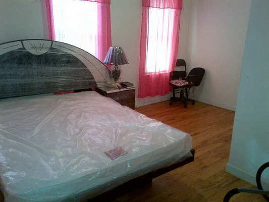 Rented by Flateau Realty | media 9