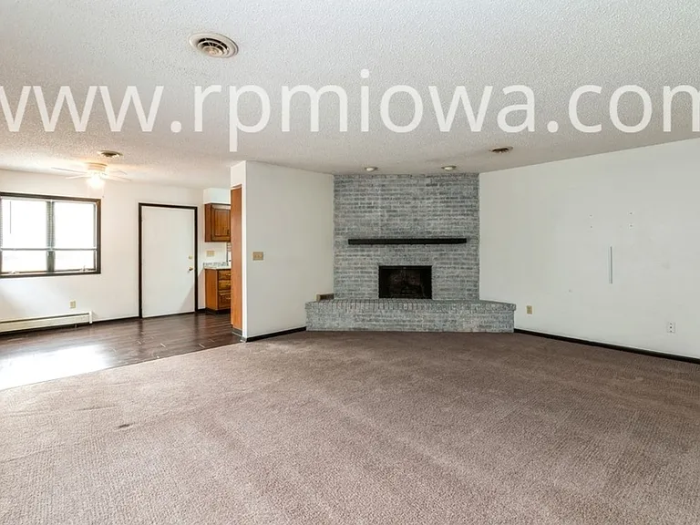 1507 N Dakota Ave — Photo 2
