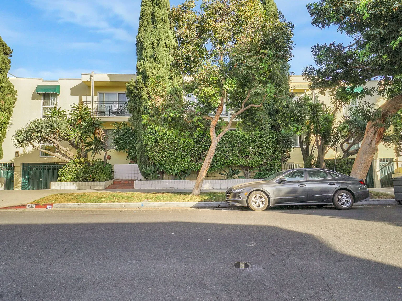 540 Orlando — Photo 2