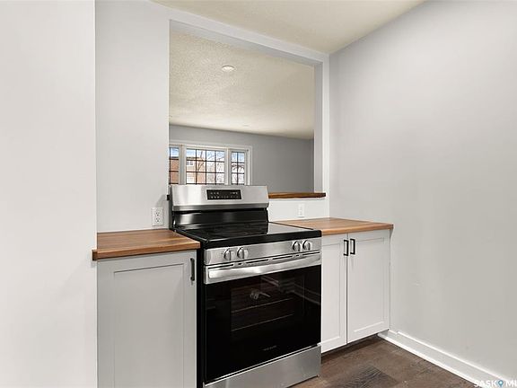 5th image of 3742 Argyle ROAD