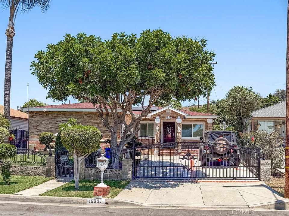 1st image of 16207 Inyo St