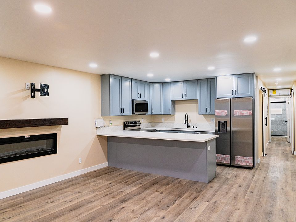 1st image of 2233 Logan Ave #3