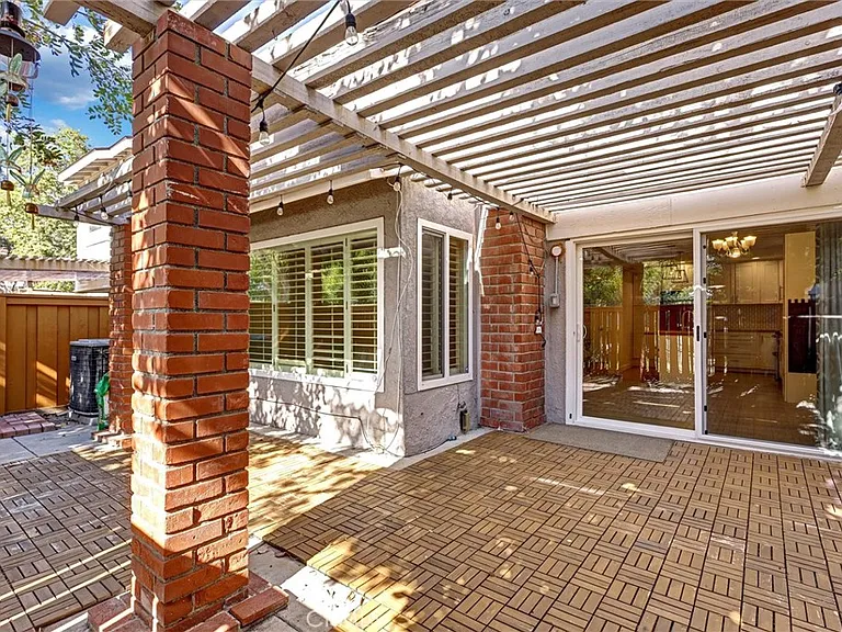 6560 E Camino Vis — Photo 34