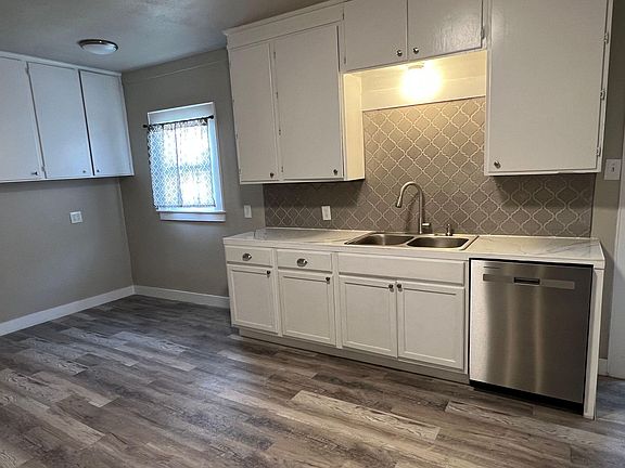 5th image of 2536 Lasker Ave #A