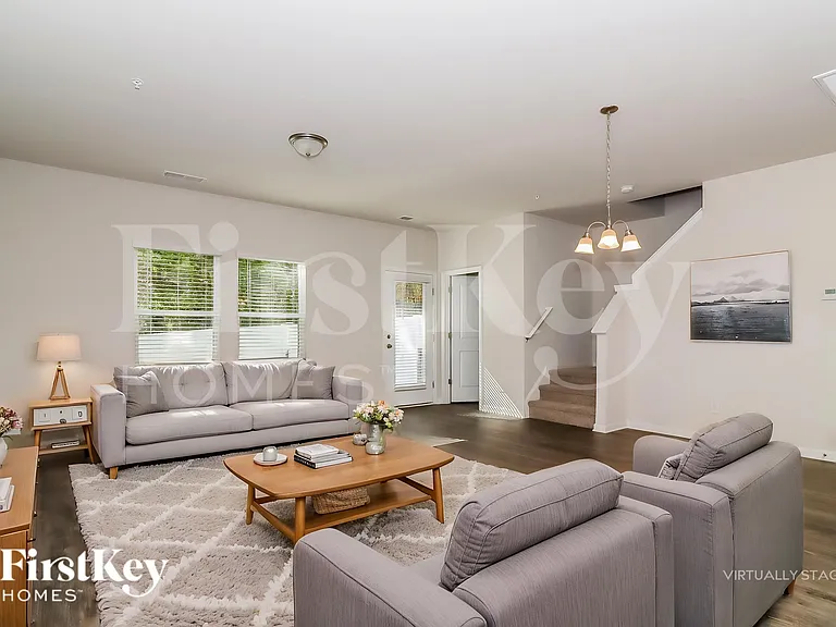 2092 Cypress Village Dr NW — Photo 5