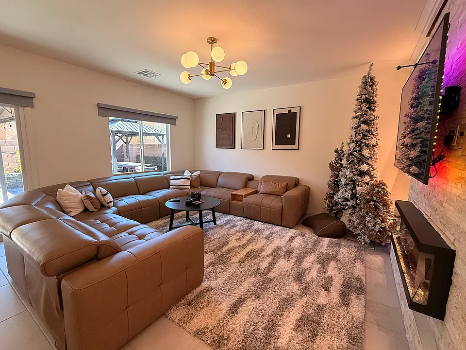 7646 Duran Harbor Ln
