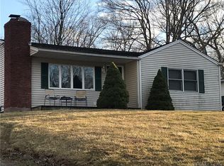 84 Dee Ave, Meriden, CT 06451