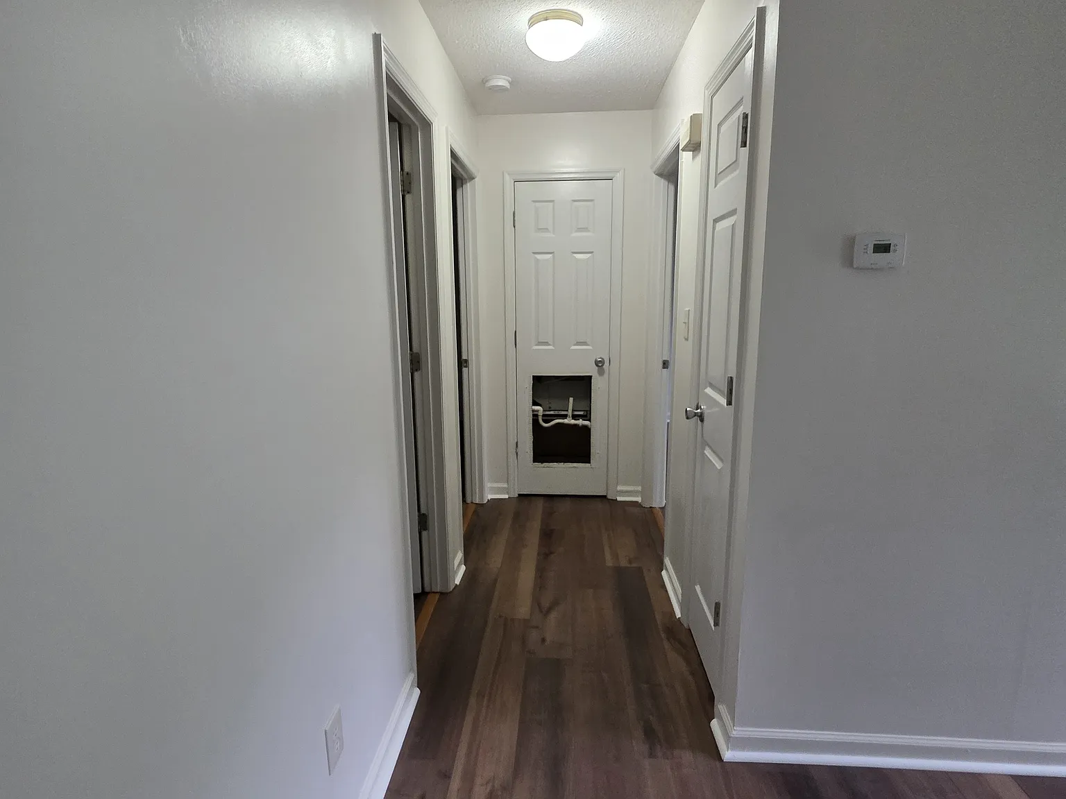 2 bed, 1000 sqft, $900 — Photo 4
