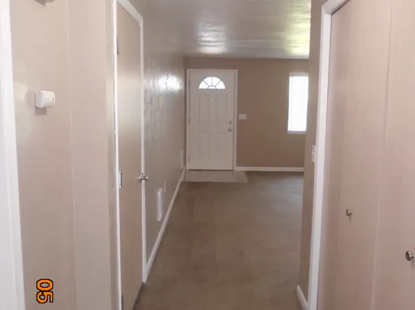412 N 4th Ave, Stayton, OR 97383