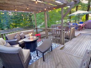 14 Raymond Ave, Chestnut Ridge, NY 10977