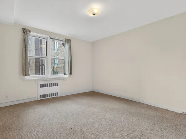 6801 Shore Road image 7 of 13