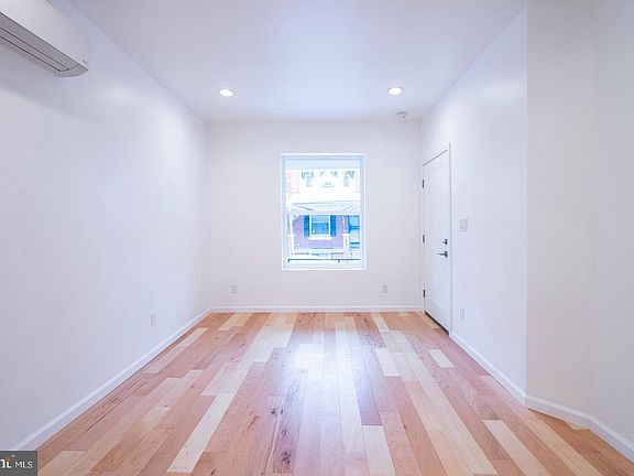 4th image of 5346 Delancey St Unit 1