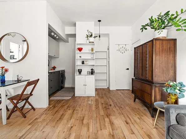 157 W 123rd St APT 2G, New York, NY 10027