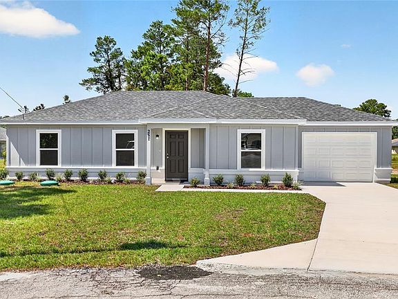 2nd image of 251 OAK CIRCLE