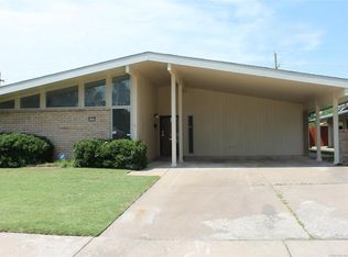 6767 E 51st Pl, Tulsa, OK 74145