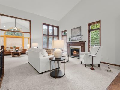 4624 Greenhaven Dr, Saint Paul, MN, 55127