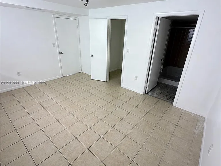2001 Bay Dr #204 — Photo 6