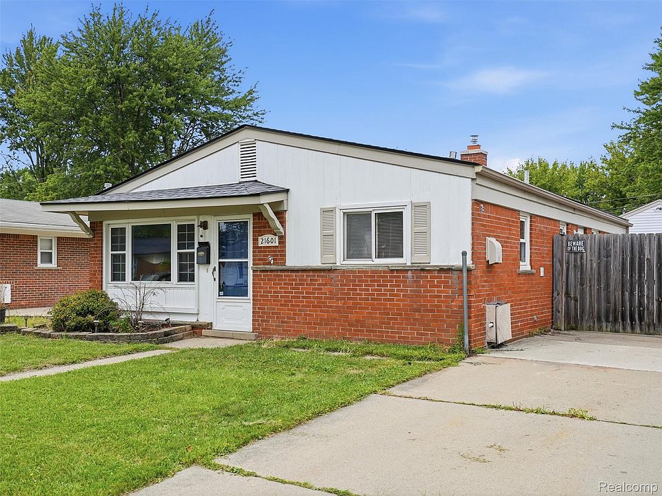 21601 Parkway St, photo 21