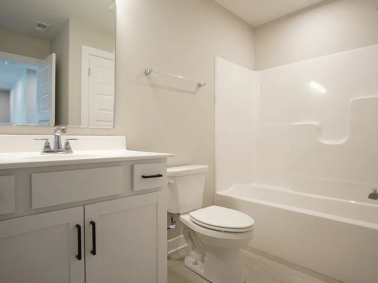 4852 White Chapel Dr — Photo 13