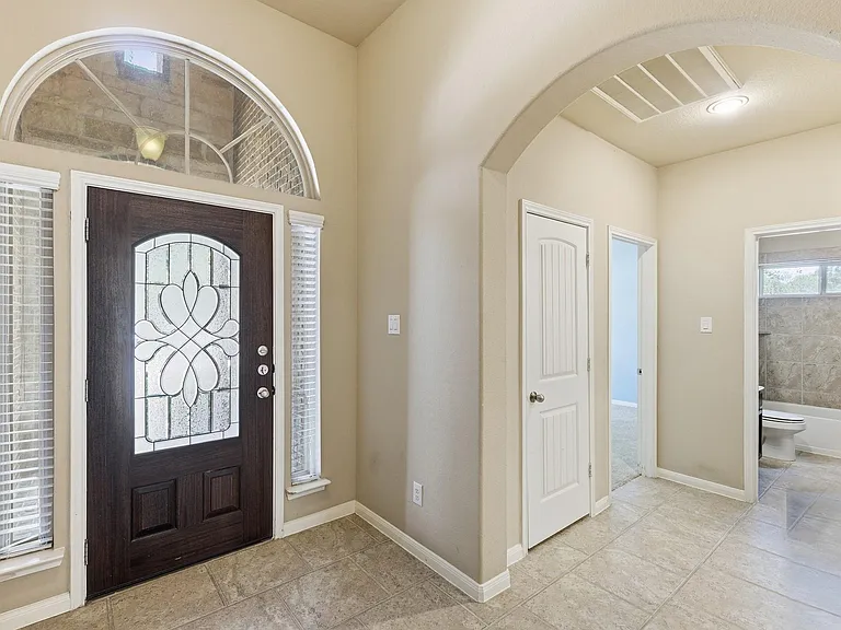 5815 Creek Crossing Ct — Photo 5