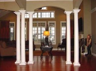 51177 Bellcrest Cir, Granger, IN 46530