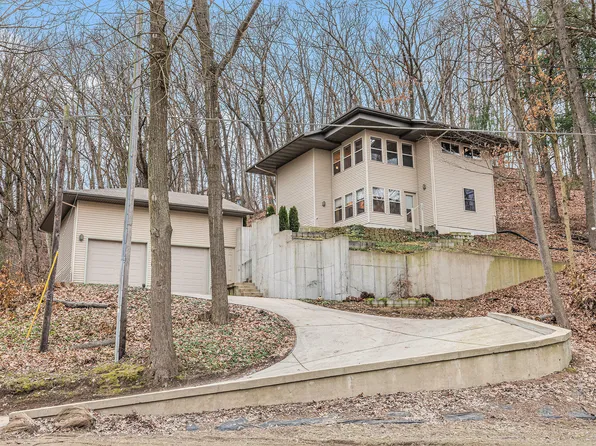 5160 Coit Ave NE, Grand Rapids, MI 49525