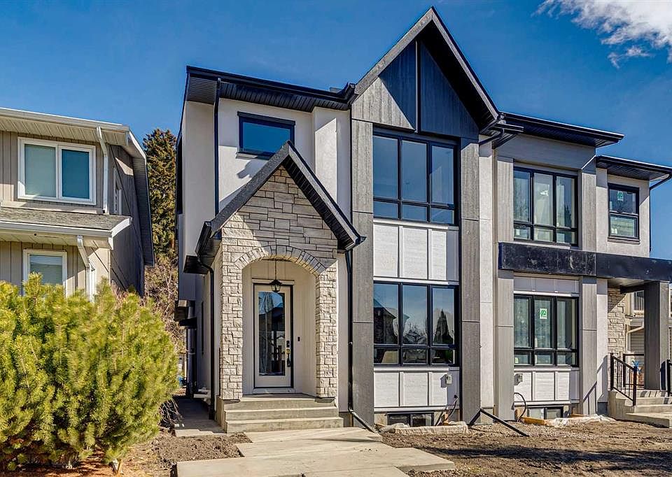 1st image of 2620 W 30th St SW