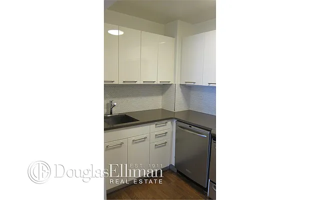 Rented by Douglas Elliman | media 9