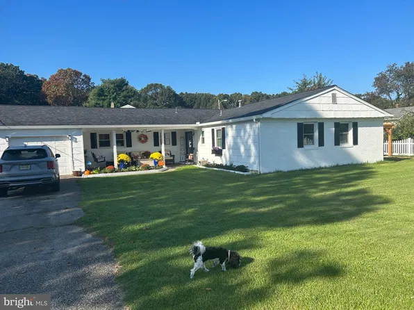 635 Wilby Rd, Sicklerville, NJ 08081