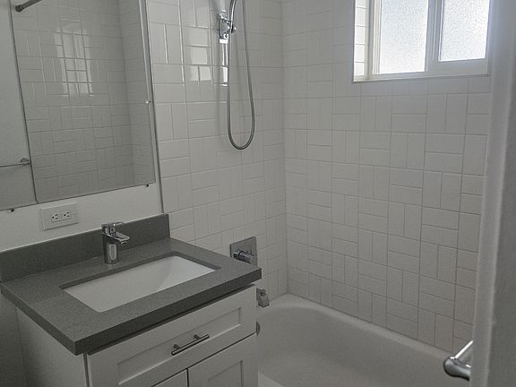 2nd image of 4227 N 26th St #B