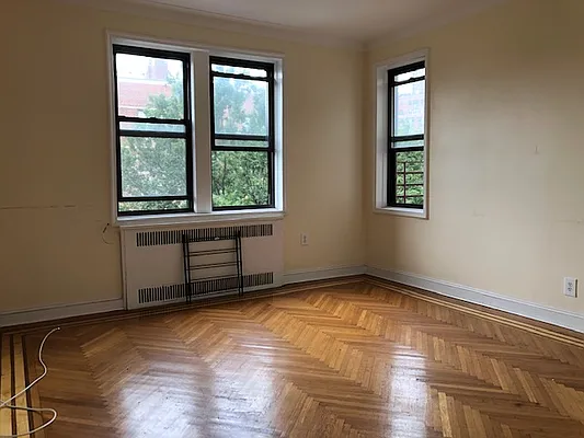 Rented by Lang Realty LLC | media 2