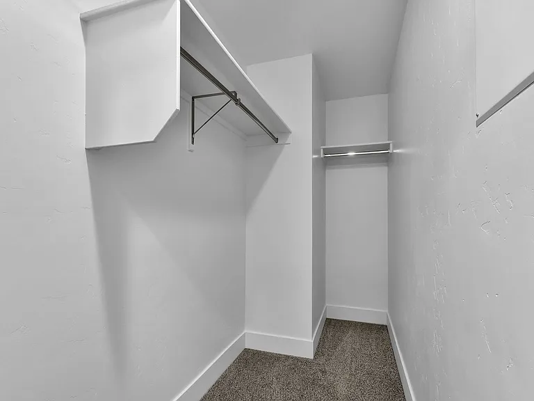 Carlsbad Crossing Townhomes - Attached Garage! — Photo 28