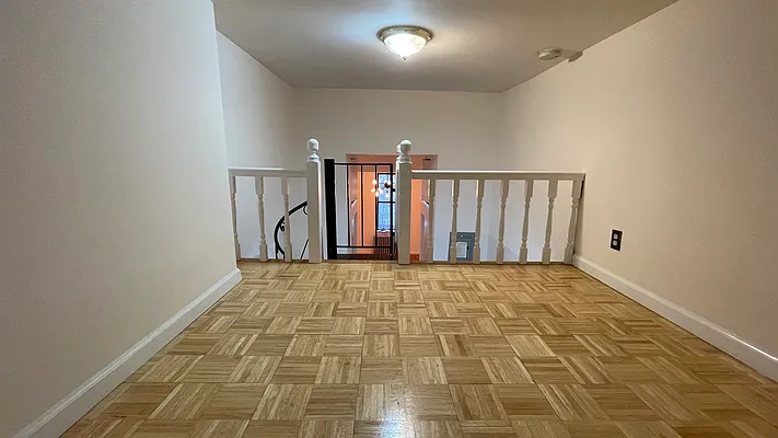 Rented by Compass | media 29