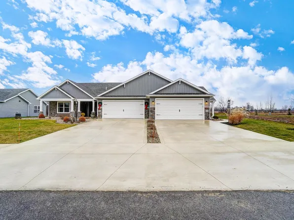 406 Gene Dr, Roanoke, IN 46783