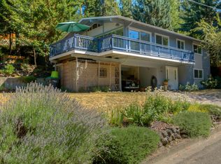 460 Herbert St, Ashland, OR 97520
