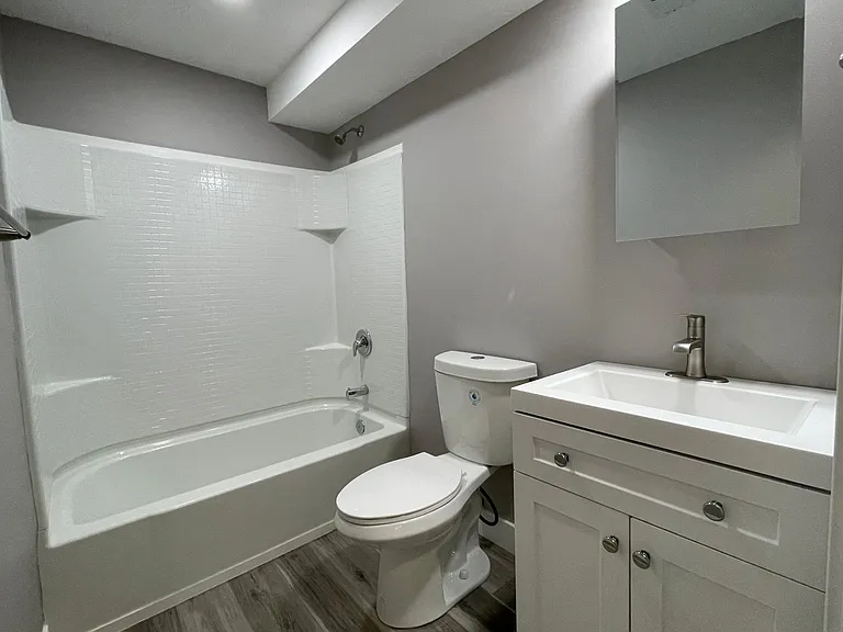 1224 W Indiana Ave #B — Photo 17