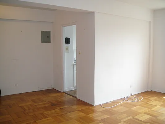 Rented by Hatuka Properties | media 17