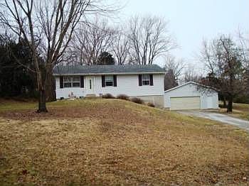 1st image of 245 Sunny Ln