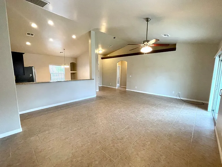 3276 Duvall Ave — Photo 6