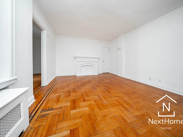 14432 35th Ave #C25 — Photo 10