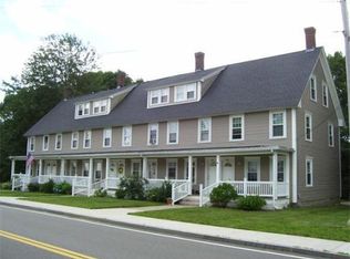 179 N Main St, Whitinsville, MA 01588
