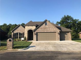 3201 Heritage Hills Pkwy, Claremore, OK 74019