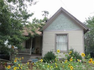 111 Navajo Ave, Manitou Springs, CO 80829