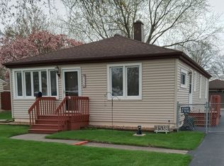 3538 Phillips Ave, Steger, IL 60475