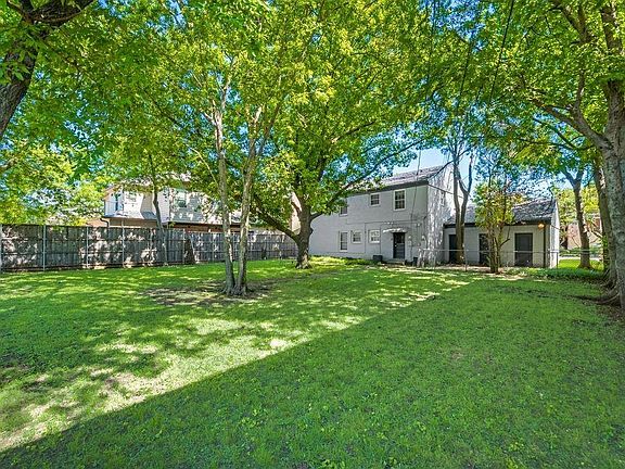 3rd image of 6801 Del Norte Ln #A