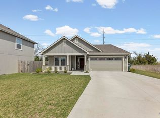1743 Elderberry Ln, Ottawa, KS 66067