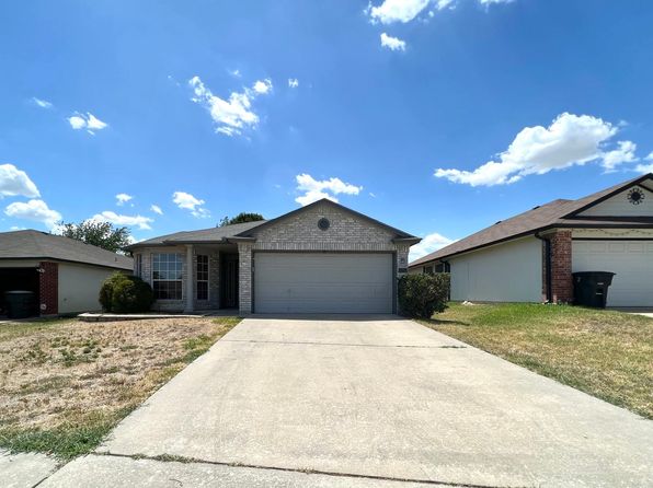 1211 Saddle Dr