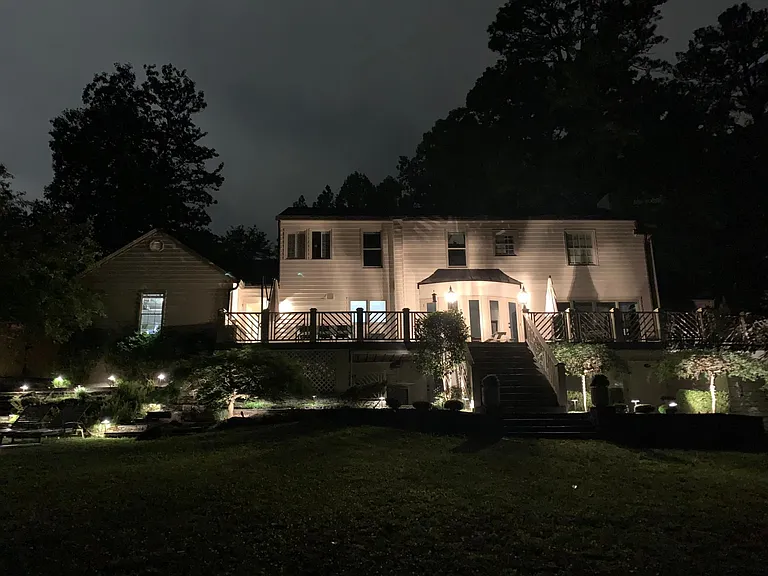 3825 Peachtree Dunwoody Rd NE — Photo 50