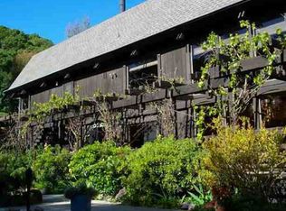 200 Bear Oaks Ct, Martinez, CA 94553