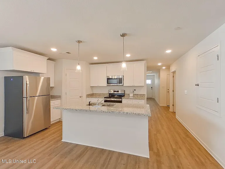 11405 Camden Court Cir — Photo 13
